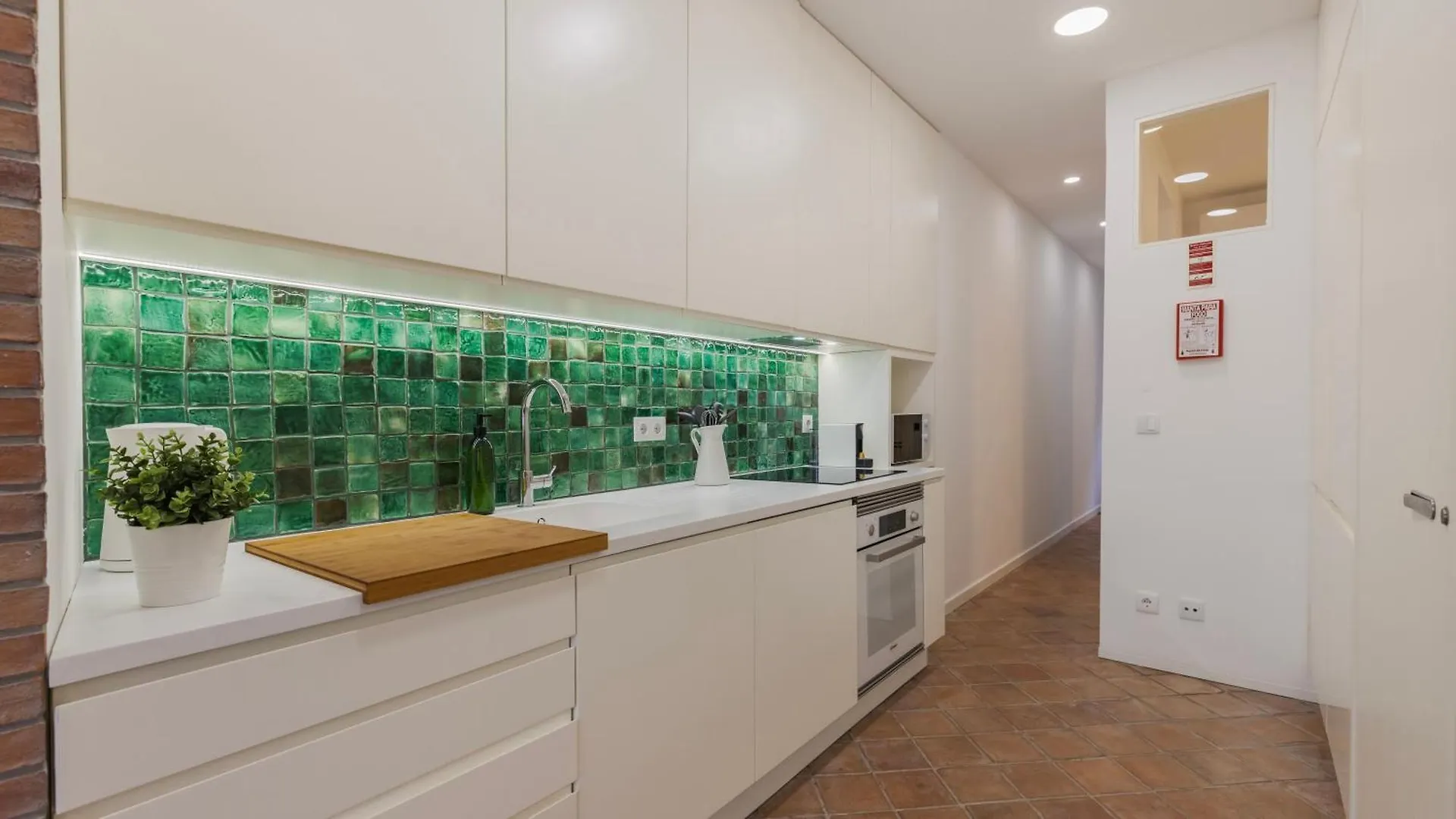 Sunny Garden 2Bdr Apartment By Lovelystay Lisbon