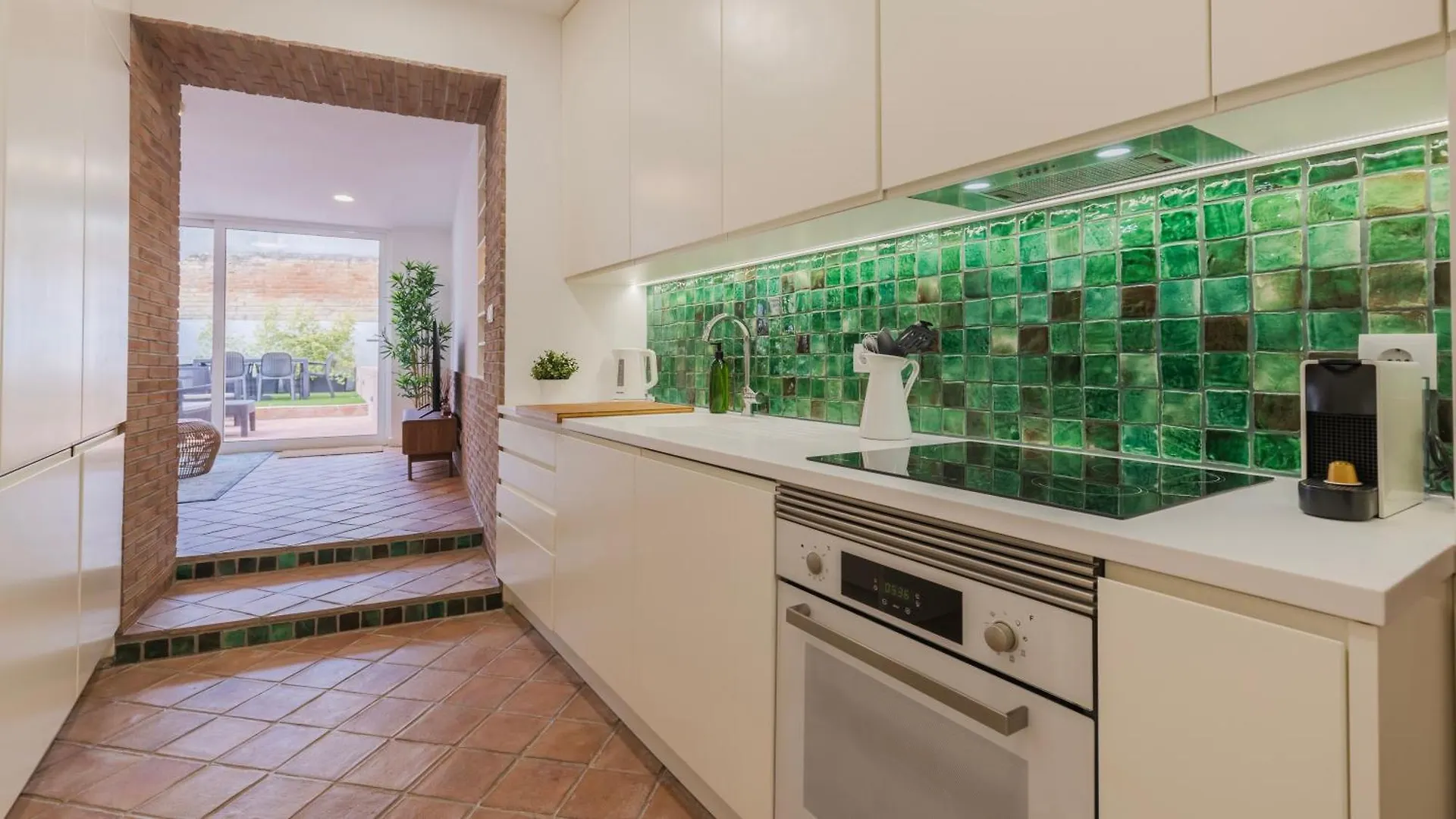 Sunny Garden 2Bdr Apartment By Lovelystay Lisbon Portugal