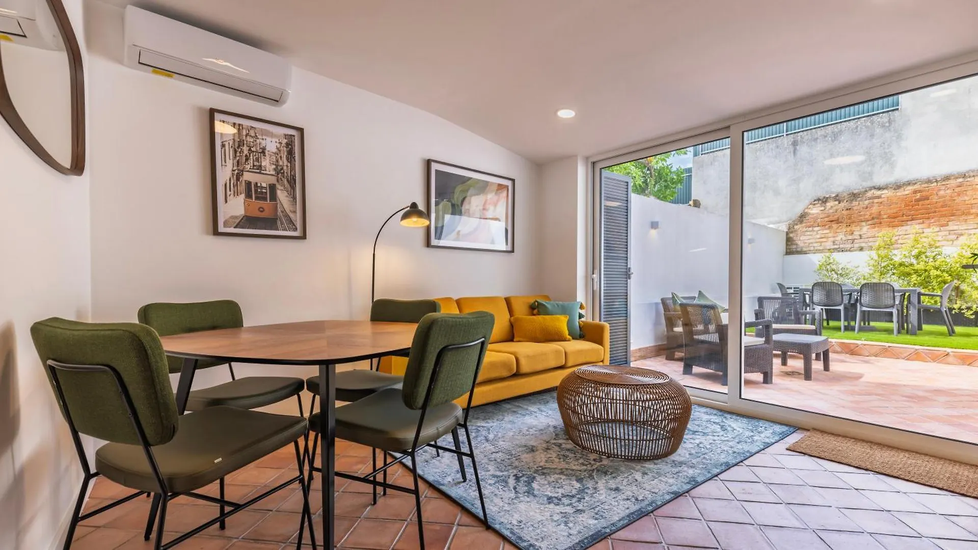 Sunny Garden 2Bdr Apartment By Lovelystay location